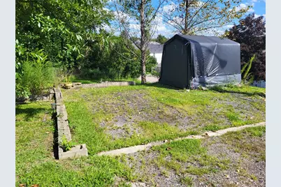 320 Main St., Twp of But SW, PA 16045 - Photo 22