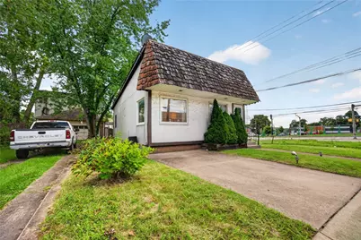 1155 Broadway Ave, East McKeesport, PA 15035 - Photo 2