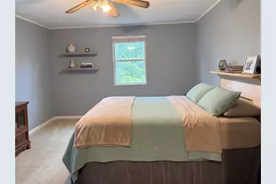 1319 Vance Ave, Coraopolis, PA 15108 - Photo 6