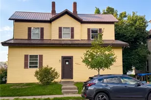 1319 Vance Ave, Coraopolis, PA 15108 - Photo 1