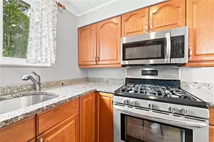 459 Lois Dr, Pittsburgh, PA 15236 - Photo 8