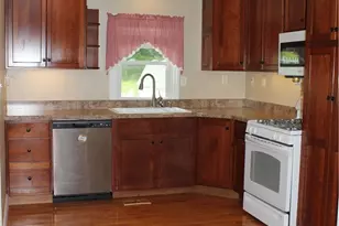 601 N 8th St, Youngwood, PA 15697 - Photo 6