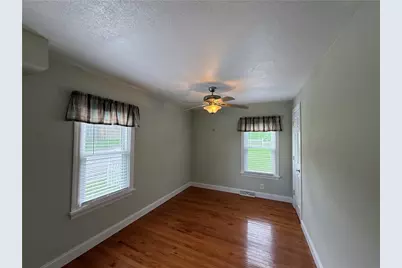 601 N N Eight Street, Youngwood, PA 15697 - Photo 12