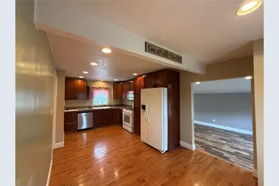 601 N Eight Street, Youngwood, PA 15697 - Photo 8