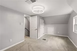 1252 Brinton Rd, Pittsburgh, PA 15221 - Photo 18
