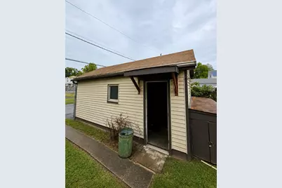 619 E 3rd Ave, Tarentum, PA 15084 - Photo 4