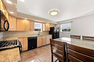 3427 Pleasantvue Dr, Pittsburgh, PA 15227 - Photo 22