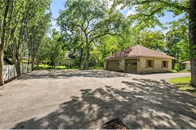 2 Maurers Ln, Pittsburgh, PA 15215 - Photo 6