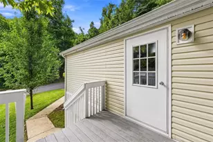 34 Yew Ct, Cranberry Township, PA 16066 - Photo 12