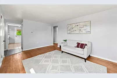 144 Enger Ave, Ross Twp, PA 15214 - Photo 10