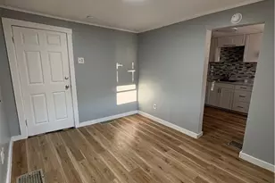 1079 3rd Ave, New Kensington, PA 15068 - Photo 2