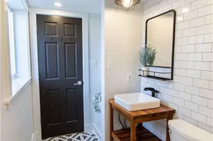 5109 Duncan St, Pittsburgh, PA 15201 - Photo 12