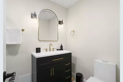 1660 Queens Dr, South Park, PA 15129 - Photo 16