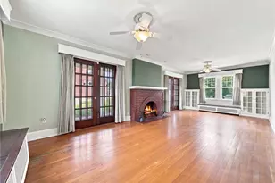 410 Margaret St, Jeannette, PA 15644 - Photo 8