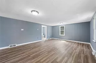 690 Brownstown Rd, Irwin, PA 15647 - Photo 6