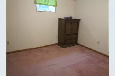 20 Carlsbad Rd, Pittsburgh, PA 15239 - Photo 20
