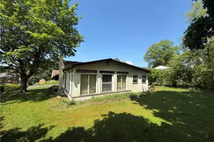 611 Stanton Ave, Mars, PA 16046 - Photo 2