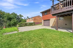 737 Providence Dr, Pittsburgh, PA 15239 - Photo 26