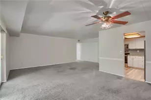 604 Calais Dr, Pittsburgh, PA 15237 - Photo 14