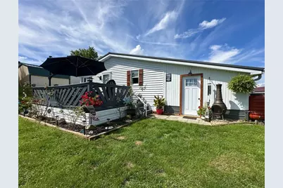 606 Lark Ln., Washington Township, PA 15613 - Photo 8