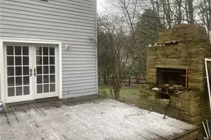 2524 Camp Meeting Rd, Pittsburgh, PA 15143 - Photo 2
