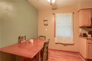 551 Bluff St, Westmont Hilltop School District, PA 15905 - Photo 10