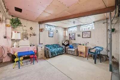 545 Sunnyside Ave, East Pittsburgh, PA 15112 - Photo 16