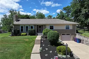 333 Lincoln Ave, Pittsburgh, PA 15147 - Photo 1