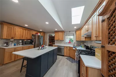 333 Lincoln Ave, Pittsburgh, PA 15147 - Photo 2
