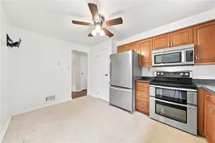 614 Stamford Dr, Hempfield Township, PA 15601 - Photo 12