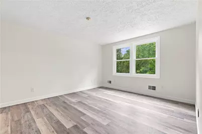 450 Greenwood Dr, Hermitage, PA 16148 - Photo 20