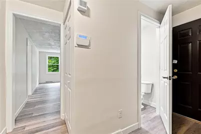 450 Greenwood Dr, Hermitage, PA 16148 - Photo 12