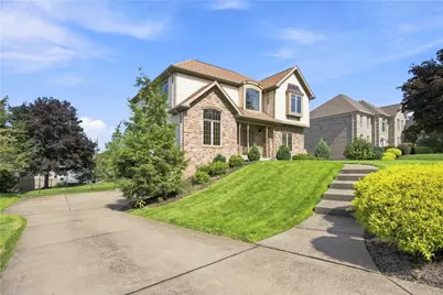 146 Williams Dr, Robinson Twp, PA 15108 - Photo 4