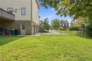 146 Williams Dr, Robinson Twp, PA 15108 - Photo 44
