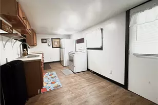 201 Water St, Fayette City, PA 15438 - Photo 10