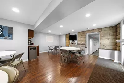 176 W Pike St, Canonsburg, PA 15317 - Photo 18