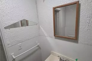 920 Rothpletz St, Pittsburgh, PA 15212 - Photo 20