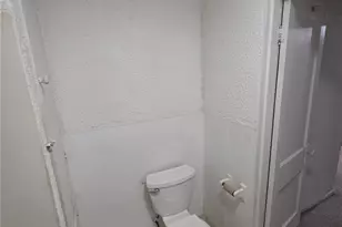 920 Rothpletz St, Pittsburgh, PA 15212 - Photo 20