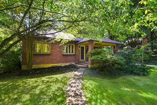 206 Woodside Rd, Pittsburgh, PA 15221 - Photo 1