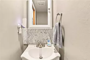 256 W Fairview St, Somerset Boro, PA 15501 - Photo 12