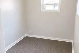 906 Broadway Ave, Stowe Township, PA 15136 - Photo 12