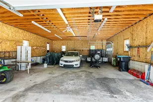 466 Grove St, Hermitage, PA 16148 - Photo 36
