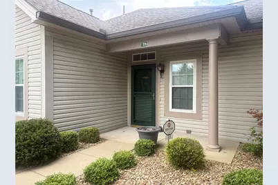 77 Stone Ridge Blvd, Hermitage, PA 16148 - Photo 2