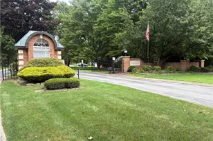 77 Stone Ridge Blvd, Hermitage, PA 16148 - Photo 40