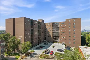 5600 Munhall Rd, Pittsburgh, PA 15217 - Photo 1