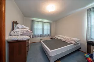 326 Pennsylvania Ave, Pittsburgh, PA 15147 - Photo 16