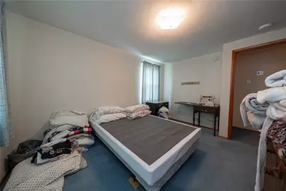 326 Pennsylvania Ave, Pittsburgh, PA 15147 - Photo 18