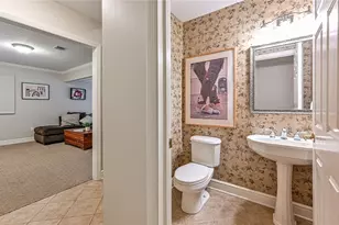 3166 Canterbury Dr, Hampton, PA 15101 - Photo 34