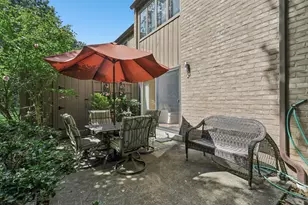 371 Hawthorn Ct, Ross Twp, PA 15237 - Photo 32