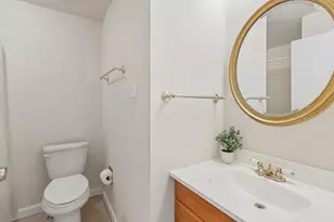 371 Hawthorn Ct, Ross Twp, PA 15237 - Photo 26